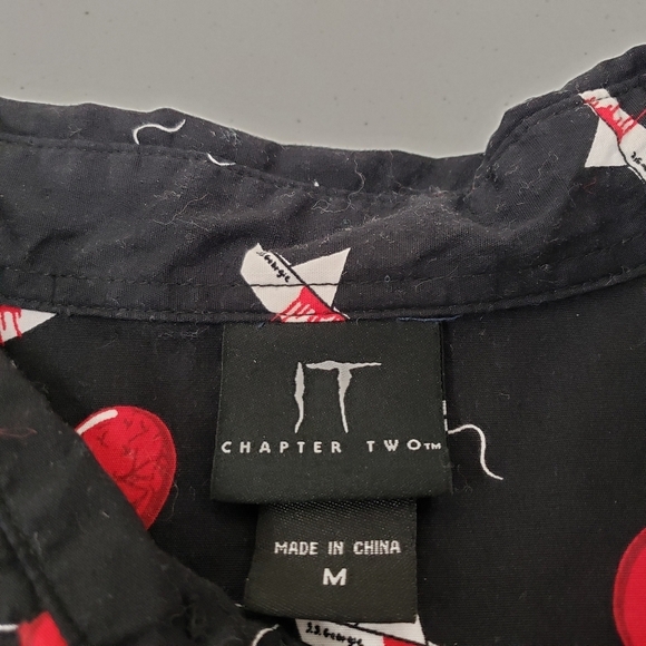 Stephen King It Horror Movie Mens Button Up Shirt Size Medium - Picture 4 of 6